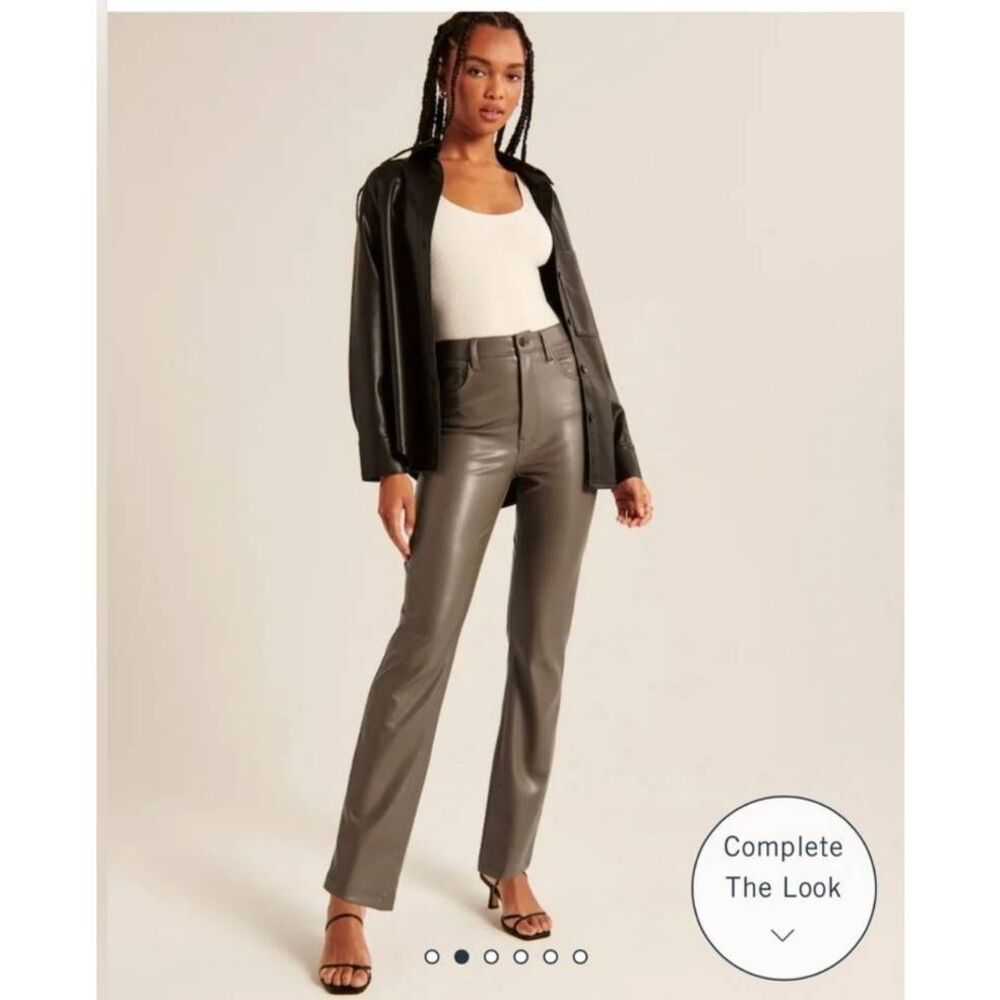 Abercrombie & Fitch Women's Vegan Leather 90s Straight Pants Size 28 6
